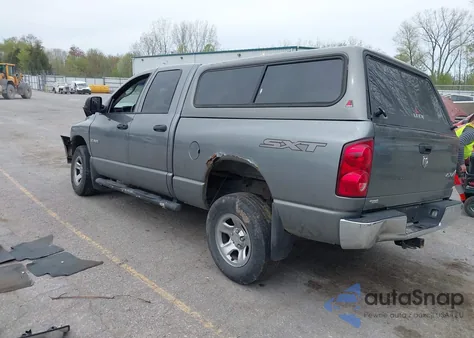 2008 Dodge Ram 1500 St/Sxt из США, поврежденный, VIN 1D7HU18218J228524